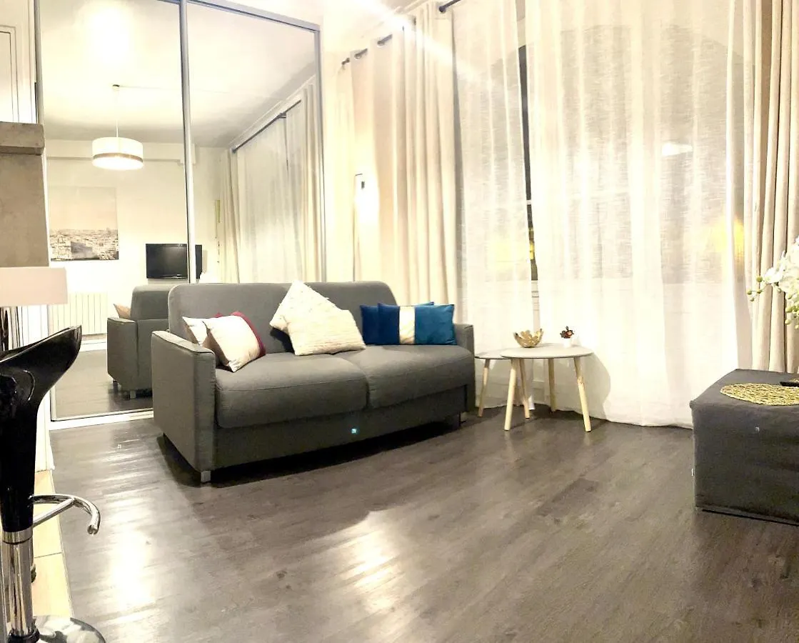 Apartment Cozy Studio Chatelet Paris